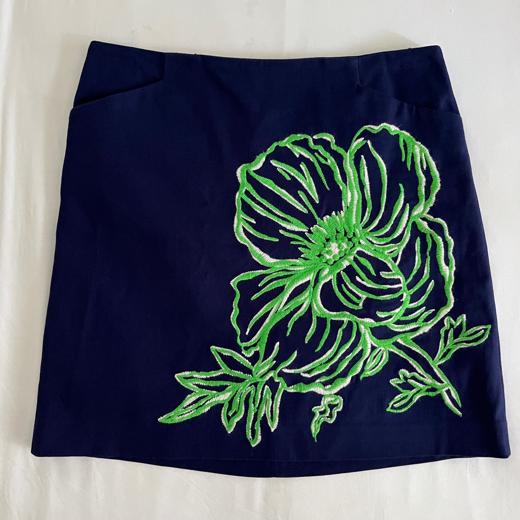 Lilly Pulitzer Women's Sz 4 Roslyn Skirt Embroidered Navy Green Classy Hampton